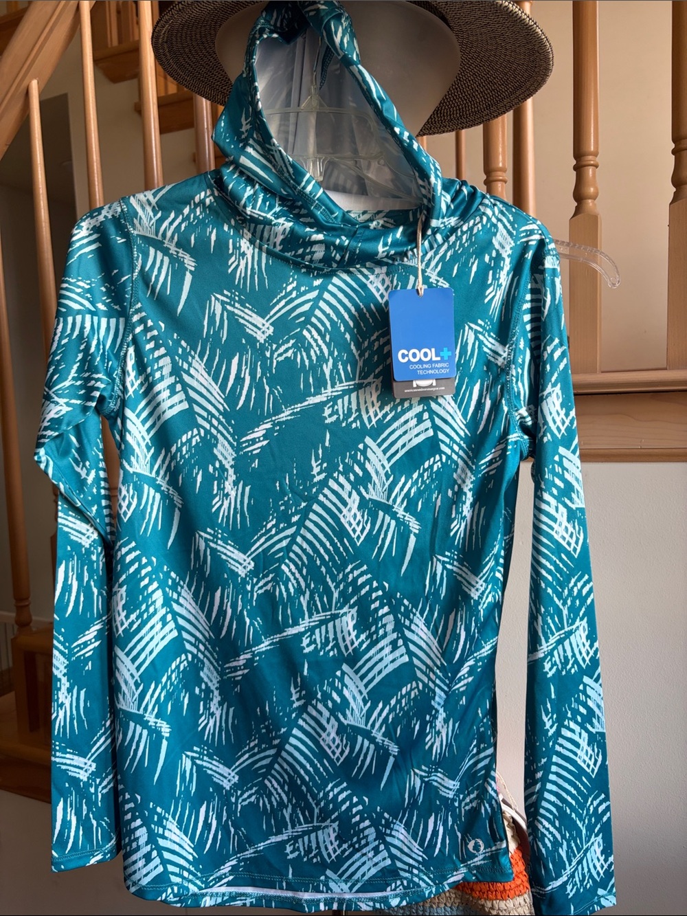American Outdoorsman Women Hooded Sun Tee Shirt Size S